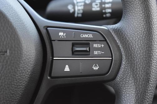 2026 Honda HR-V LX