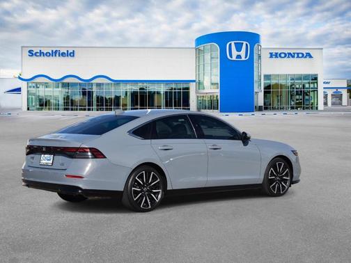 2023 Honda Accord Hybrid Touring