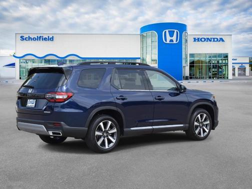 2025 Honda Pilot Touring