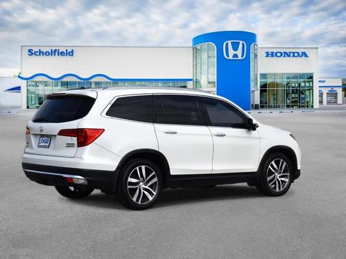 2016 Honda Pilot Touring