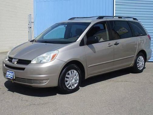 Desert Sand Mica 2005 Toyota Sienna LE