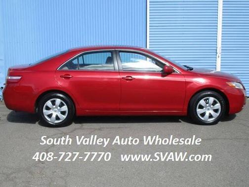 Barcelona Red Metallic 2009 Toyota Camry LE