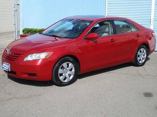 Barcelona Red Metallic 2009 Toyota Camry LE