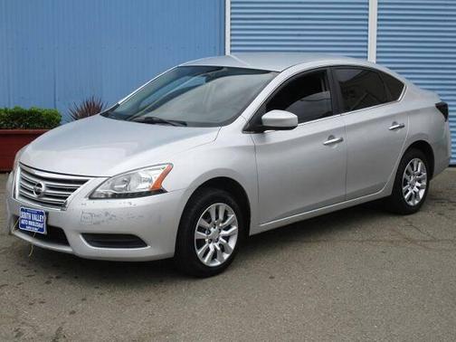 Brilliant Silver 2014 Nissan Sentra SV