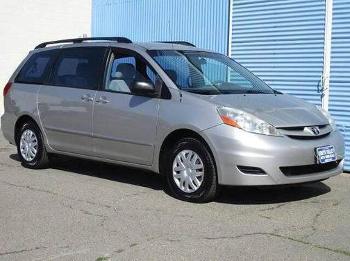2006 Toyota Sienna CE