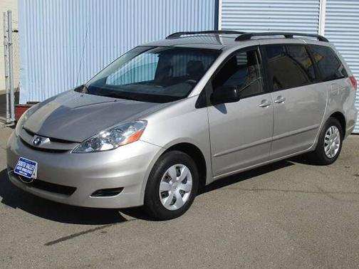 2006 Toyota Sienna CE