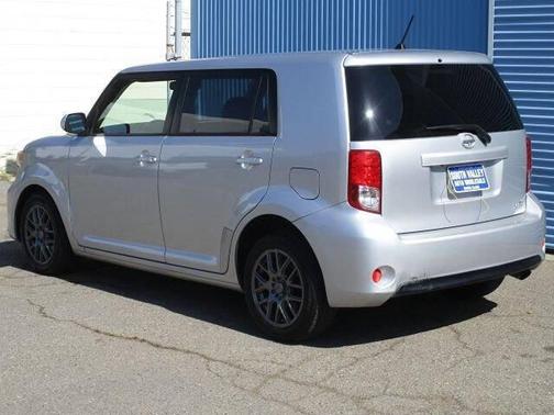 Classic Silver Metallic 2015 Scion xB 686 Parklan Edition