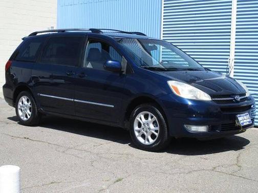 Stratosphere Mica 2004 Toyota Sienna XLE Limited