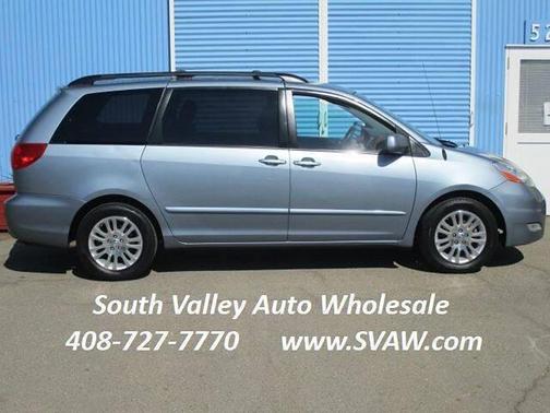 2010 Toyota Sienna XLE Limited