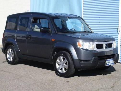 Polished Metal Metallic 2009 Honda Element EX 4dr SUV 5A