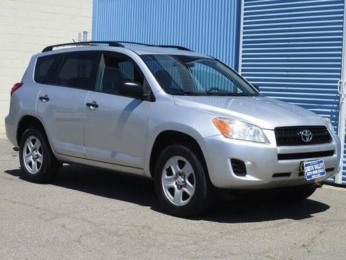 Classic Silver Metallic 2011 Toyota RAV4 Base