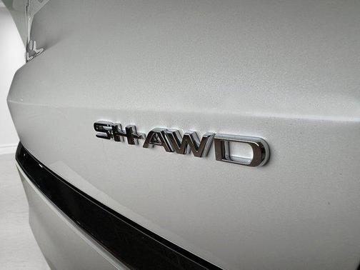 Platinum White Pearl 2026 Acura MDX Standard