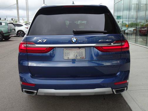 2022 BMW X7 xDrive40i