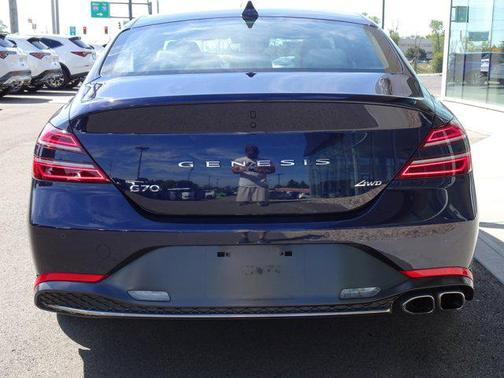 2023 Genesis G70 2.0T AWD
