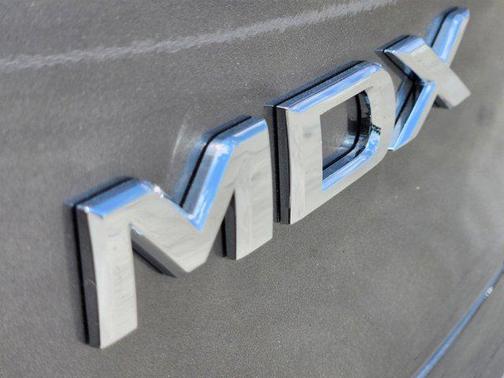2025 Acura MDX SH-AWD w/Technology Package