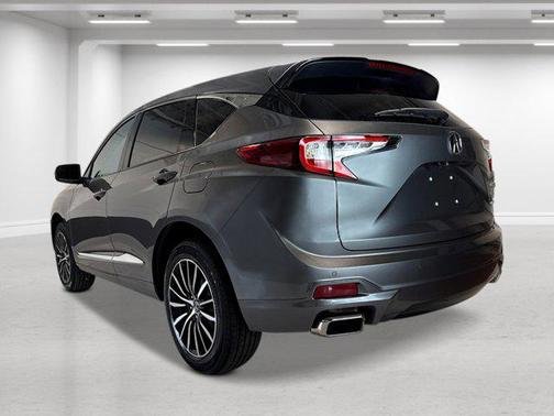 Liquid Carbon Metallic 2026 Acura RDX Advance Package