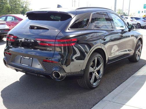 2022 Genesis GV70 2.5T AWD