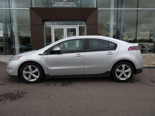2013 Chevrolet Volt Base