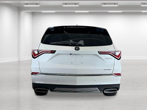 Platinum White Pearl 2026 Acura MDX Technology Package