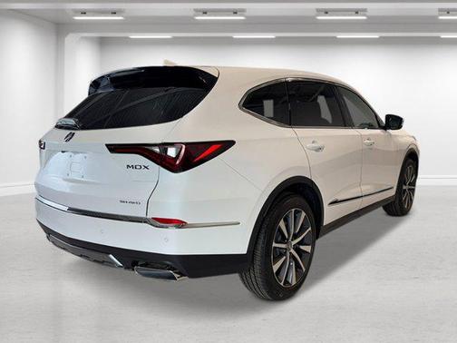 Platinum White Pearl 2026 Acura MDX Technology Package