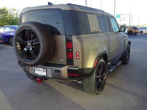 2021 Land Rover Defender 110 X-Dynamic HSE
