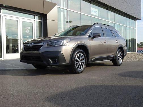 2022 Subaru Outback Premium