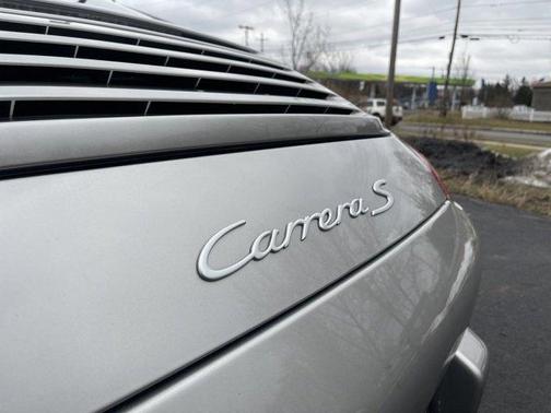 Photo 4 of 9 of 2011 Porsche 911 Carrera S
