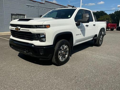 2026 Chevrolet Silverado 2500 Custom