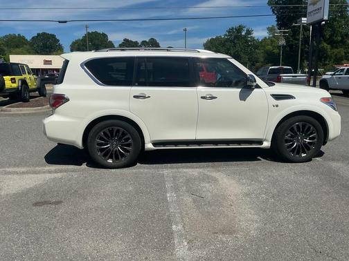Pearl White Tricoat 2020 Nissan Armada Platinum 2WD