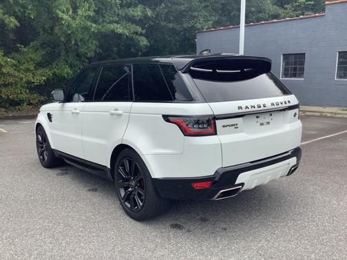 2022 Land Rover Range Rover Sport HSE Silver Edition