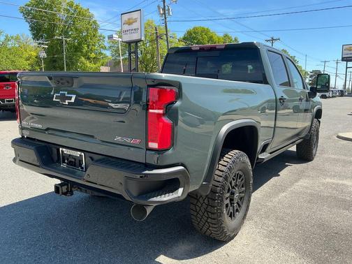 Cypress Gray 2026 Chevrolet Silverado 2500 Crew Cab, Standard Bed, XR2, 4WD