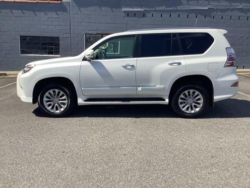 2017 Lexus GX 460 Base