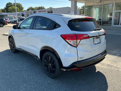 2022 Honda HR-V 2WD Sport