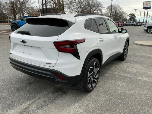 2026 Chevrolet Trax FWD 2RS