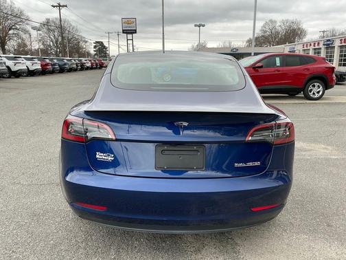 2023 Tesla Model 3 Performance