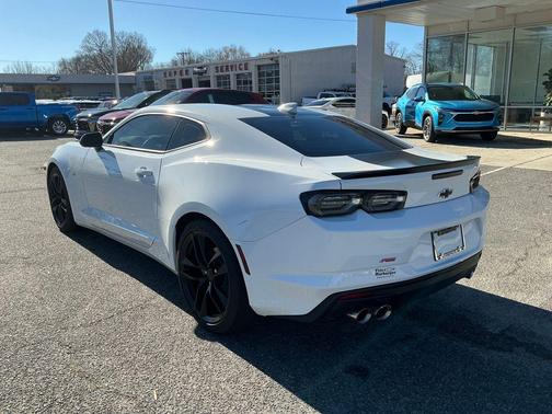 2023 Chevrolet Camaro 2LT