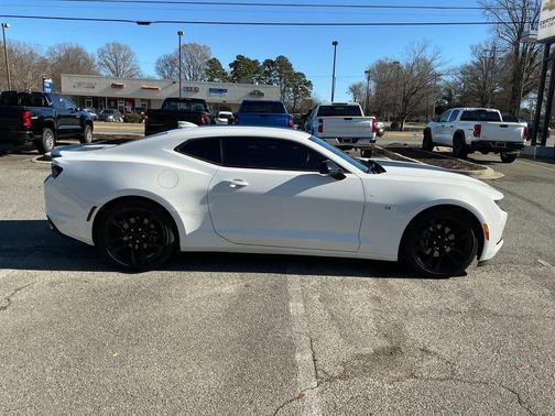 2023 Chevrolet Camaro 2LT