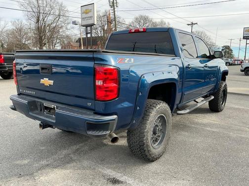 2018 Chevrolet Silverado 1500 2LT