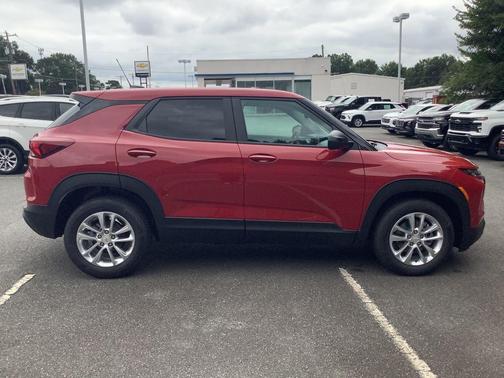 2026 Chevrolet Trailblazer LS