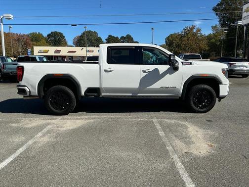 2023 GMC Sierra 2500 AT4