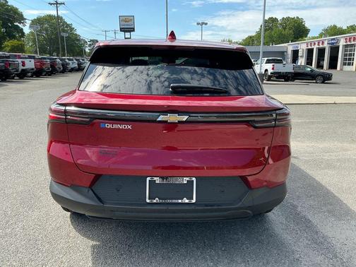 Radiant Red Tintcoat 2026 Chevrolet Equinox EV LT