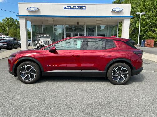 Radiant Red Tintcoat 2026 Chevrolet Equinox EV LT