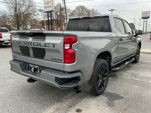 2023 Chevrolet Silverado 1500 Custom