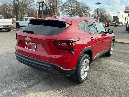 2026 Chevrolet Trax LS