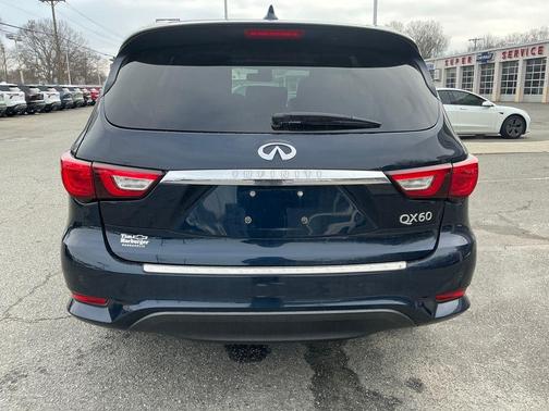 2018 INFINITI QX60 Base
