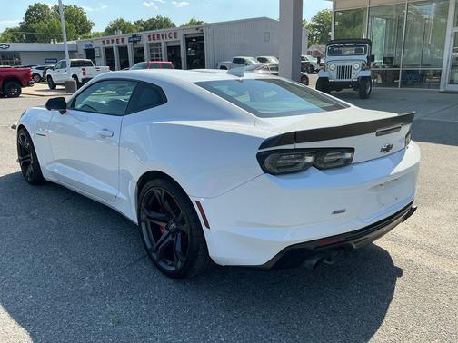 Summit White 2023 Chevrolet Camaro 1SS