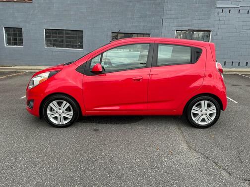 2013 Chevrolet Spark 1LT