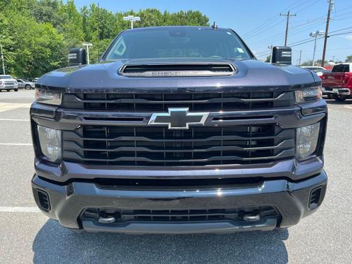 2024 Chevrolet Silverado 2500 Custom