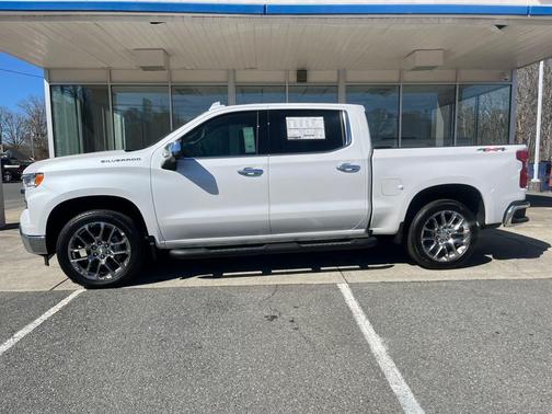 2025 Chevrolet Silverado 1500 LTZ