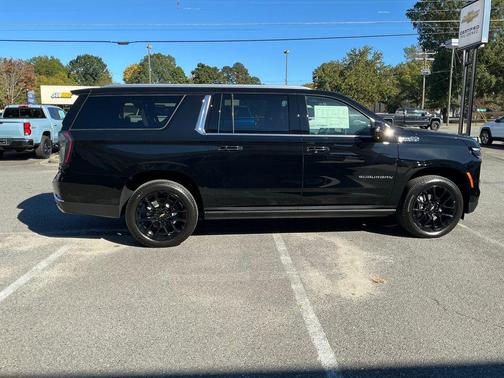 2026 Chevrolet Suburban High Country, 4WD
